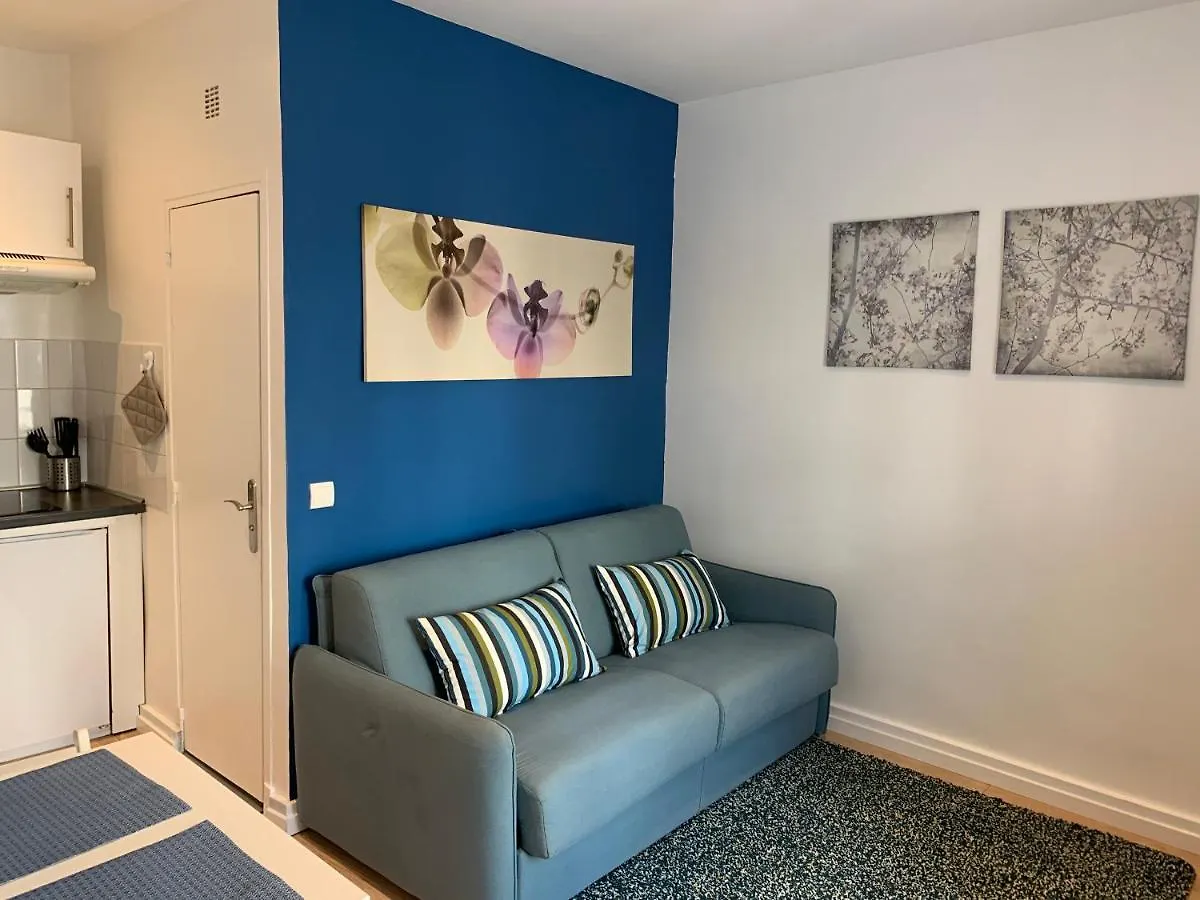 Azur Studios Cannes Apartment